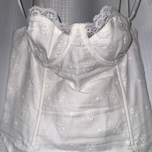 White Lace-Trim Embroidered Bustier Top size 6 princess polly women’s